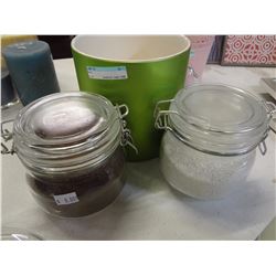 Browna and white glass accents in a jar