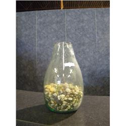 Sears Clear Glass Vase with Rocks (Vase127)