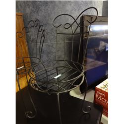 Metal Flower Pot Holder