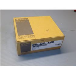 MITSUBISHI MR-J2M-40DU AC SERVO AMPLIFIER