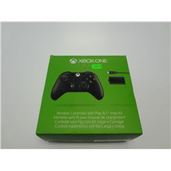 Xbox One Wireless controller with Play and Charge Kit