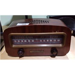 PACKARD BELL TABLE TOP RADIO