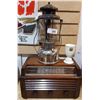 Image 1 : THREE PC LOT