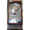 Image 1 : VINTAGE TABLE TOP NICKEL SLOT MACHINE