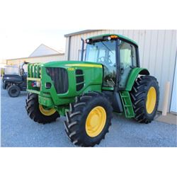 2010 JOHN DEERE 7230 Farm Tractor, VIN/SN:L07230B656044 - MFWD, 6 cylinder diesel, 3 PTH, PTO, tripl