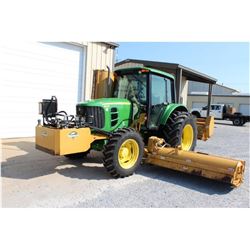 2010 JOHN DEERE 6330 Farm Tractor VIN/SN:L06330B633317 - MFWD, 3 PTH, PTO, single remote, Diamond fl