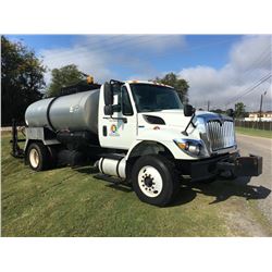 2010 INTERNATIONAL 7300 WorkStar Distrubutor Truck, VIN/SN:1HTZZAARXAJ262817 - S/A, 7.6L Int. Maxxfo