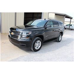 2015 CHEVROLET TAHOE SUV, VIN/SN:1GNSKBKC0FR545780 - 4x4, V8 gas, A/T, AC, 3rd row seating, 70,428 o