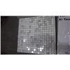 Image 1 : 12" X 12" STATUARY WHITE MOSAIC 5/8" X 5/8", 15 PCS