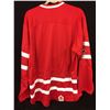 Image 2 : 2010 TEAM CANADA OLYMPIC HOCKEY JERSEY (BRAND NEW W/ TAGS)