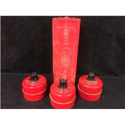 ANTIQUE ROAD FLARE KIT