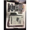 Image 3 : NINTENDO 64 GAMING SYSTEM COMPLETE (NEW IN BOX)