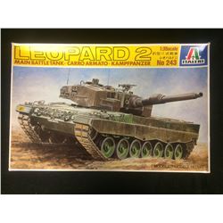 Leopard 2 German Main Battle Tank 1/35 Italeri 243 New Armor Plastic Model Kit