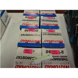 Lot of 8 Thermostats