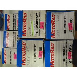 Lot of 7 Thermostats