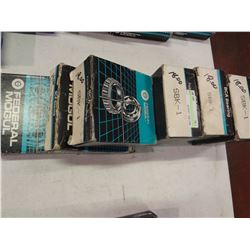 Lot of 6 Bearings