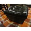Image 1 : Leatherette Ottoman