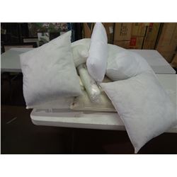 6 Assorted Pillows