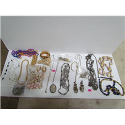 Costume Jewellery 2 Lots