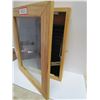 Image 2 : Oak Display Case 16x20x3 " deep