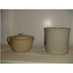 1 gallon medelta crock and medelta bean pot