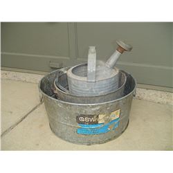 3 pieces galvanized steel 2 tubs 1 watering can