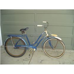 1950's balloon tired bicycle with original paint for restoration
