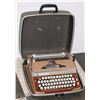 Image 1 : PENNCREST TYPEWRITER IN CASE