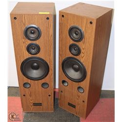 PIONEER HOUSE SPEAKERS