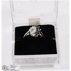 STERLING SILVER GENUINE SAPPHIRE RING SIZE 7