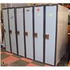 Image 1 : LOT OF 16 OVERSIZED LOCKERS