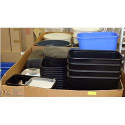 PALLET OF ASSORTED SIZE GARBAGE CANS