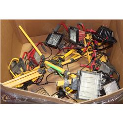LOT OF CONSTRUCTION LIGHTS