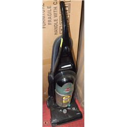 BISSEL UPRIGHT VACUUM