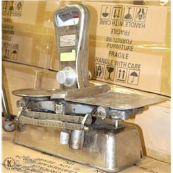 ANTIQUE EXACT WEIGHT SCALE WITH WEIGHTS