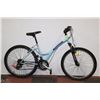 Image 1 : BLUE DIAMOND BACK SAHARA MOUNTAIN BIKE 26" TIRES