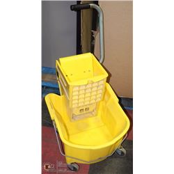 RUBBERMAID MOP BUCKET WITH WRINGER AS THEY COME