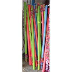 LOT OF 30 -2" X6' POLES