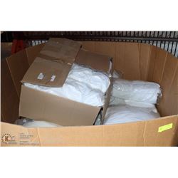 PALLET OF PILLOWS AND TOWELS