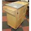 Image 3 : MAPLE WITH GRANITE TOP CART ON WHEELS