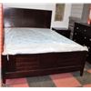 Image 2 : NEW HARLEY QUEEN SIZE 6 PC BEDROOM SUITE