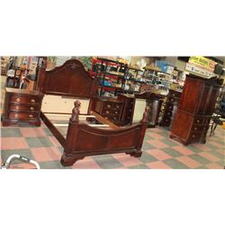 DELUXE QUEEN SIZE BEDROOM SUITE