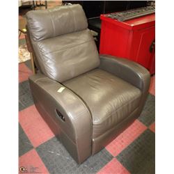 BROWN LEATHER RECLINER
