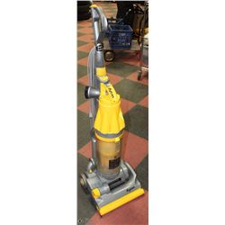 YELLOW & GREY HEAVY DUTY DYSON VACUUM