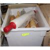 Image 1 : LARGE TOTE OF ROLLING PINS AND STRETCH WRAP WAND