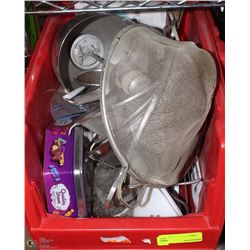 TOTE OF ASSORTED KITCHEN TOOLS & ACCESSORIES
