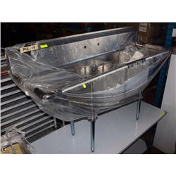 ME#19 DOUBLE COMPARTMENT S/S SINK 18"X18"X14" DEEP