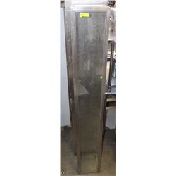 7' COMMERCIAL SNEEZE GUARD W/GLASS TOP & ENDS