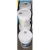 Image 1 : LOT OF 5 FIVE GALLON TOP VAC PLUS ILLUMINATE
