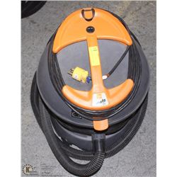 FULL SIZE SHOP VAC